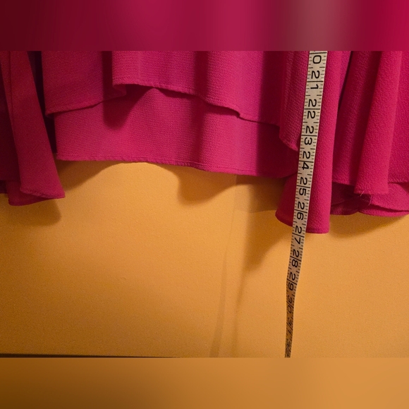 Vince Camuto Flowy Blouse with Bell Sleeves - Rose Dahlia - Size XL - Picture 7 of 9